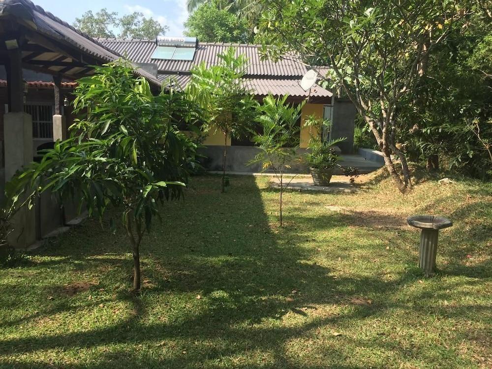 Hiddenside Waya Ulpatha