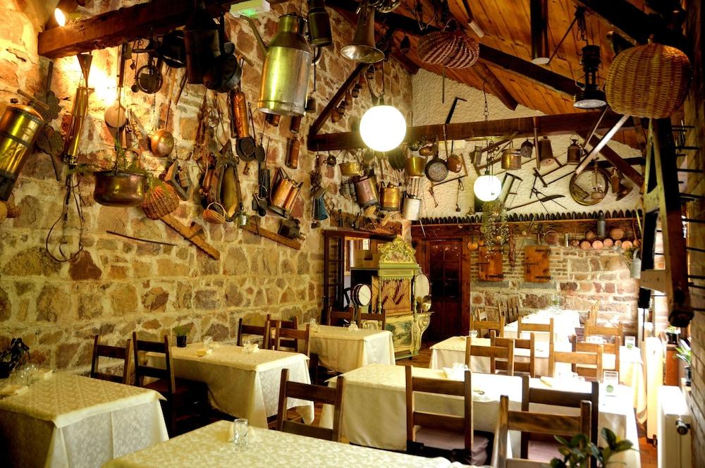 Logis Hôtel le Dahu