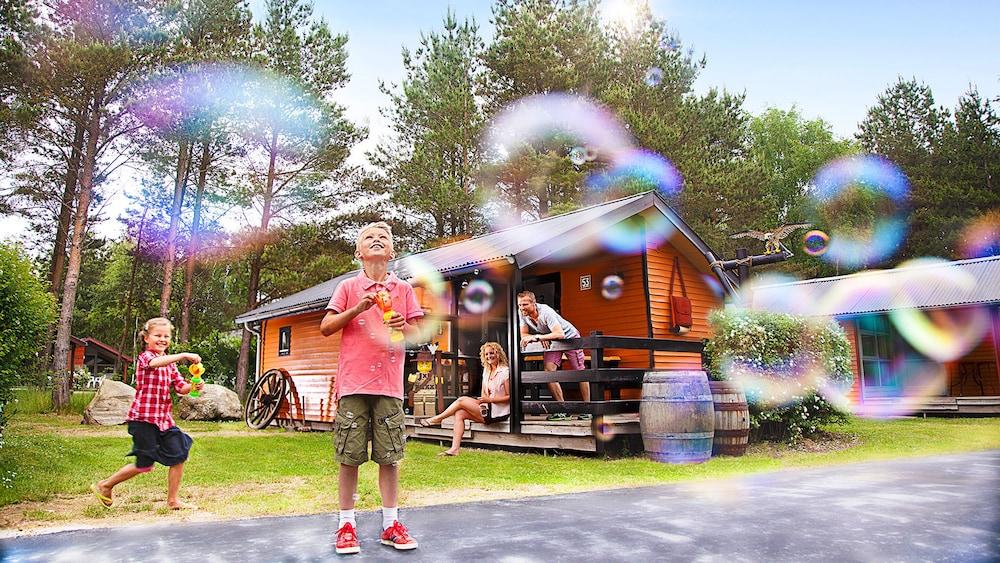 LEGOLAND Wild West Cabins