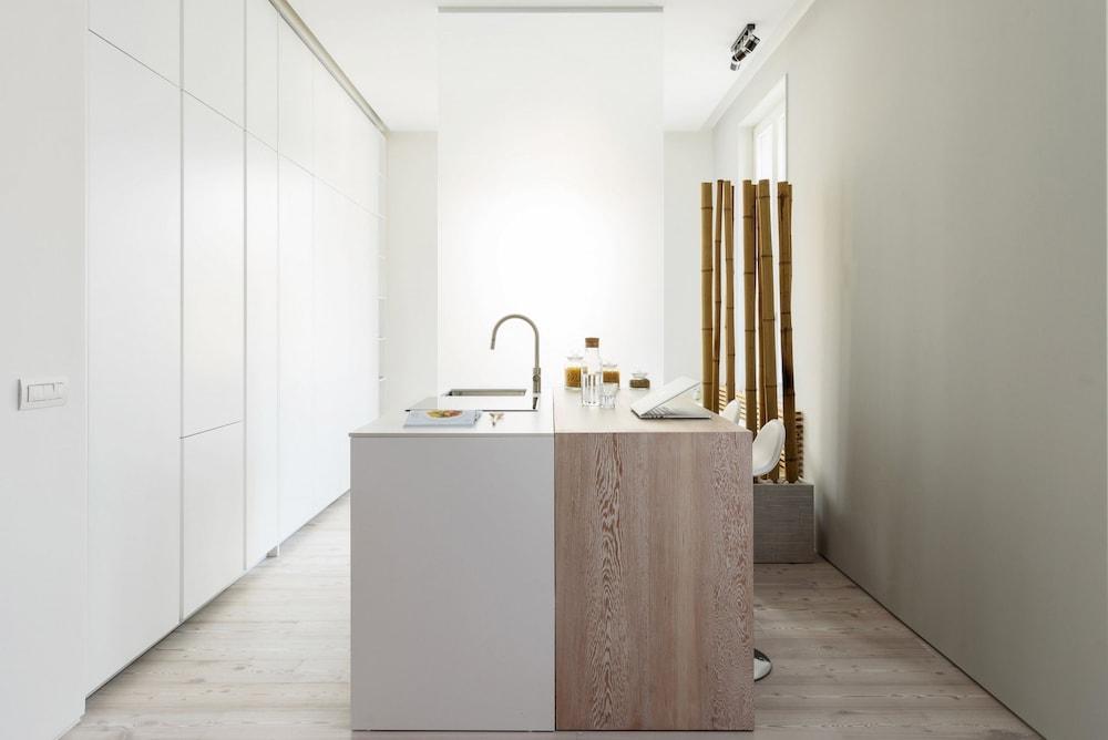 Home at Hotel Boccherini luxury studio