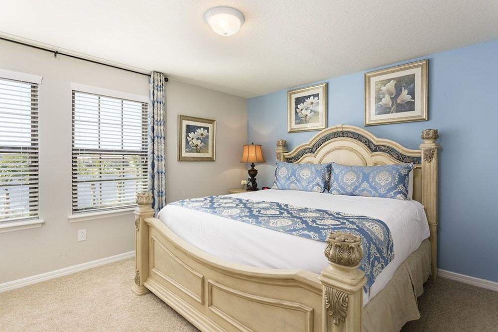 Windsor At Westside #9 - 7 Bed 6 Baths Villa