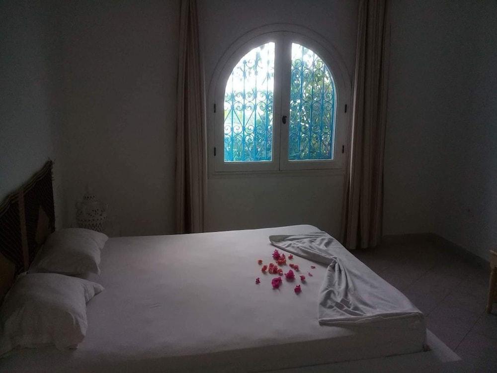 Maamoura Beach House