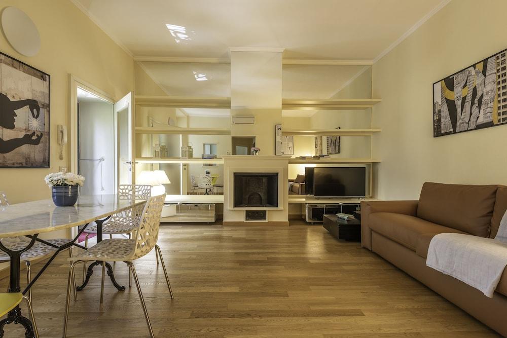 Porta Venezia - Rentclass Catone