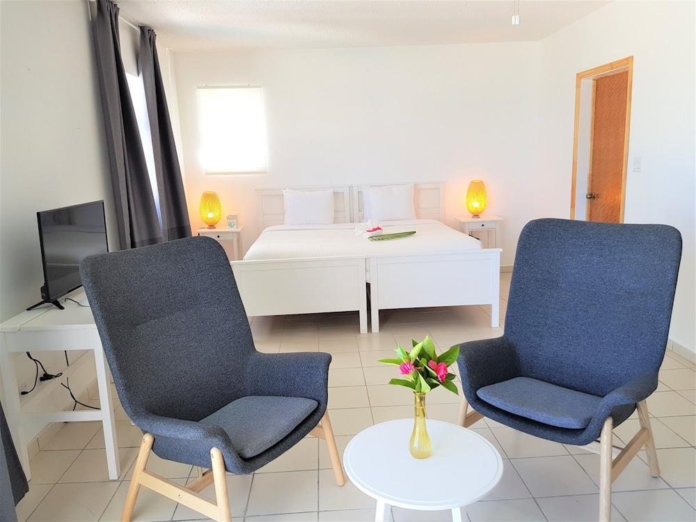 Turtles Nest Beach Resort 