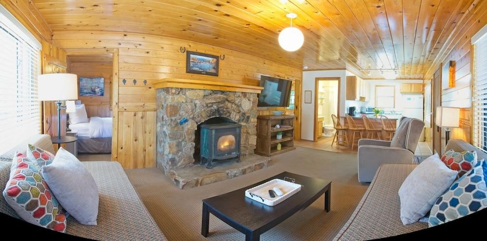 Private Mountain Casita Cabin