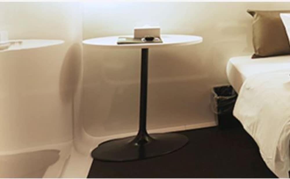 First Cabin Nihonbashi Suitengu