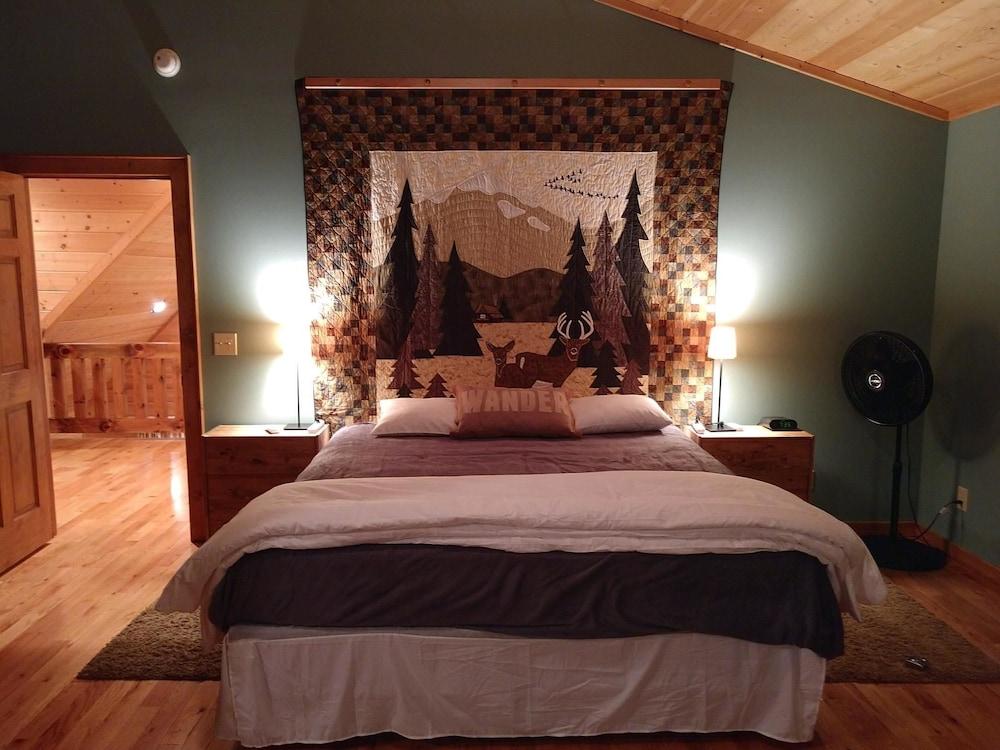 CAMP RISING FISH-NEVAEH CABIN RENTALS