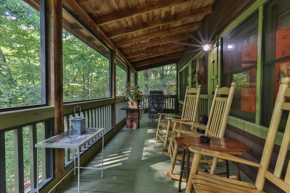 Cherry Beary Den Nevaeh Cabin Rentals