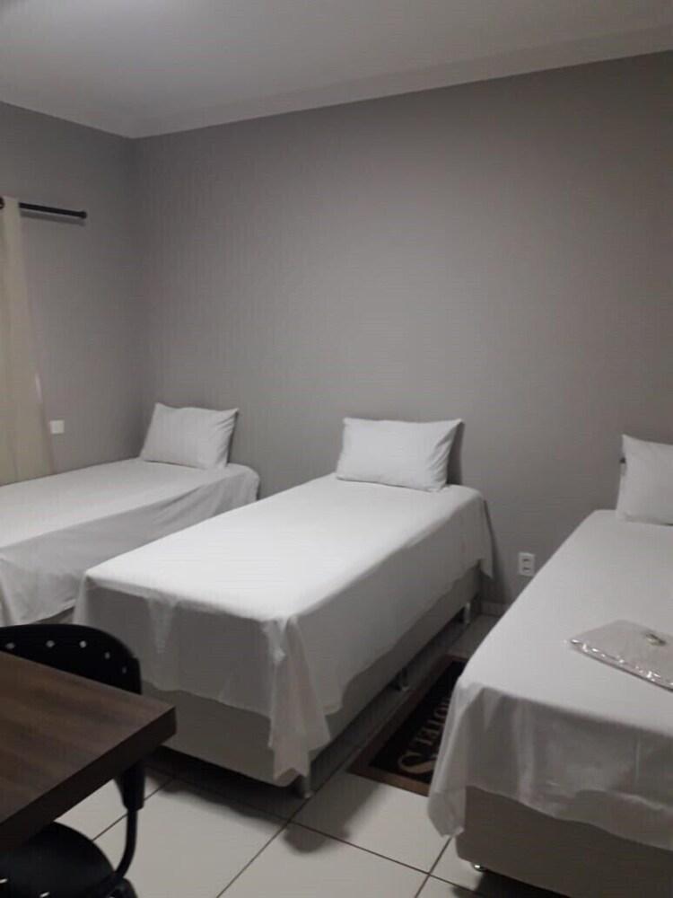 Hotel Três Américas