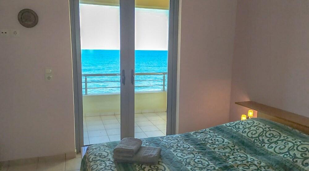 Aggeliki House by The Sea