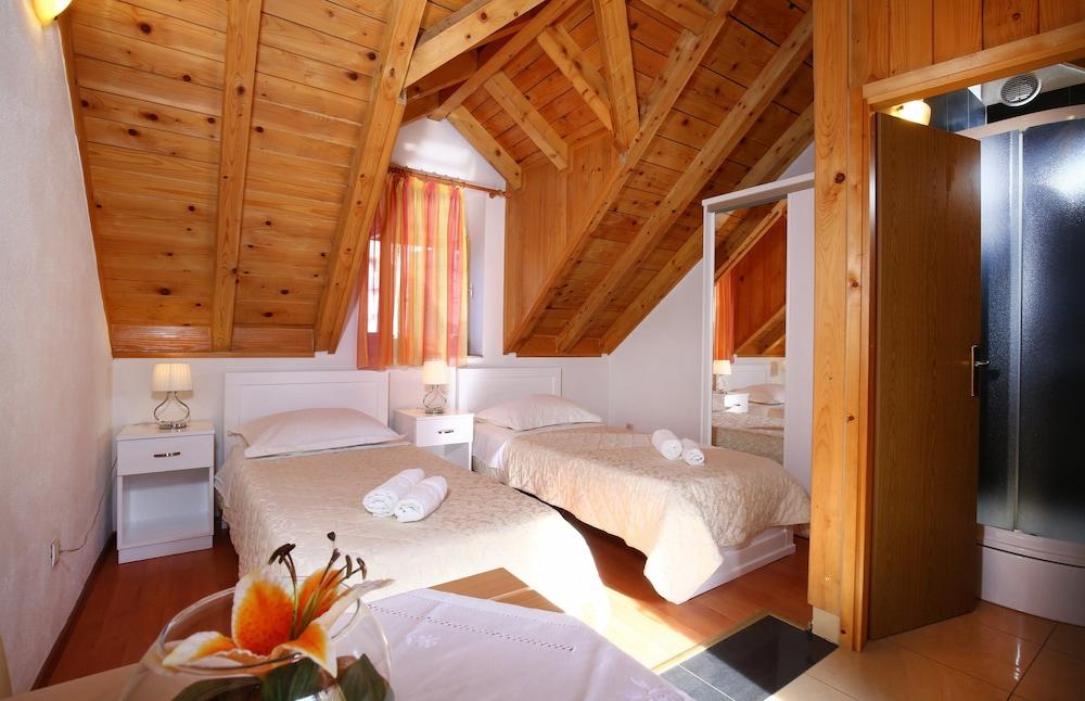 Villa Matejuska Heritage