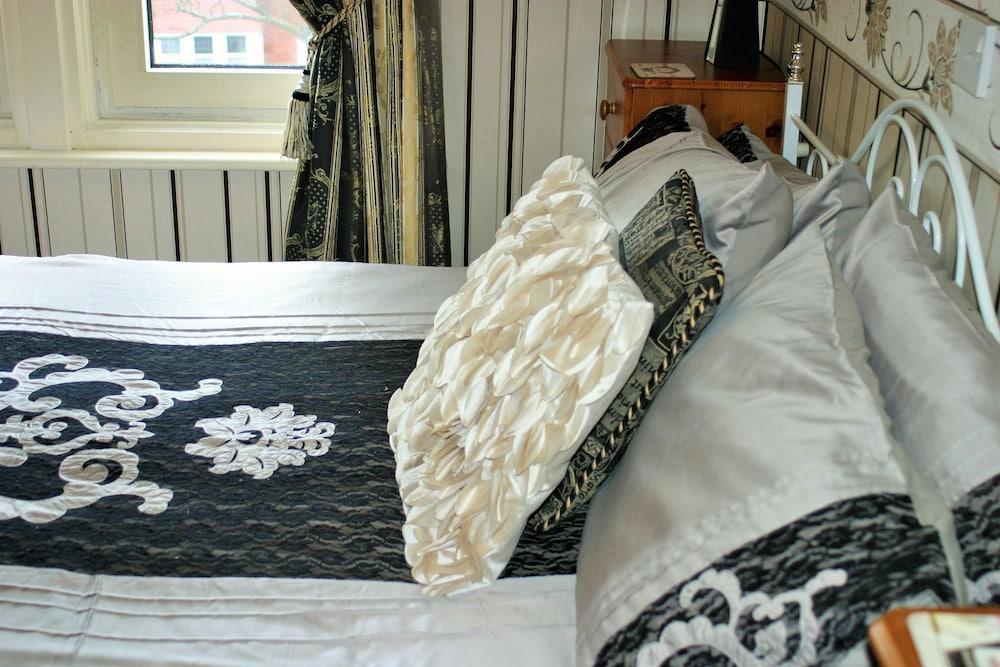 The Kensington Guesthouse