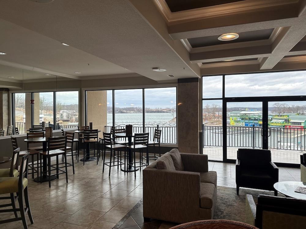 Camden on the Lake Resort & Spa