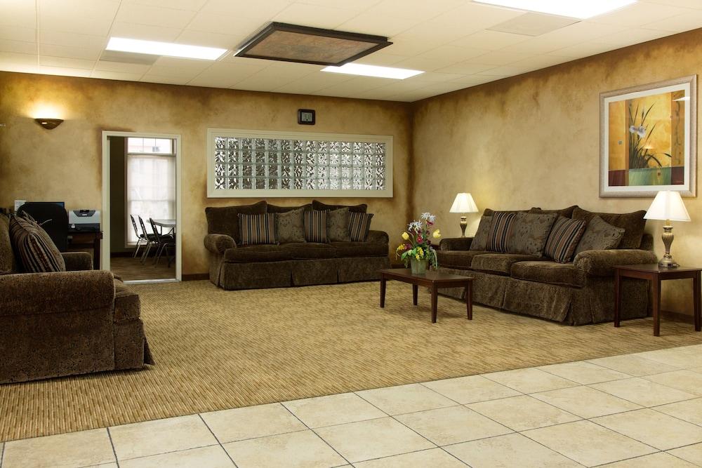 Angel Inn Near IMAX, a Travelodge by Wyndham