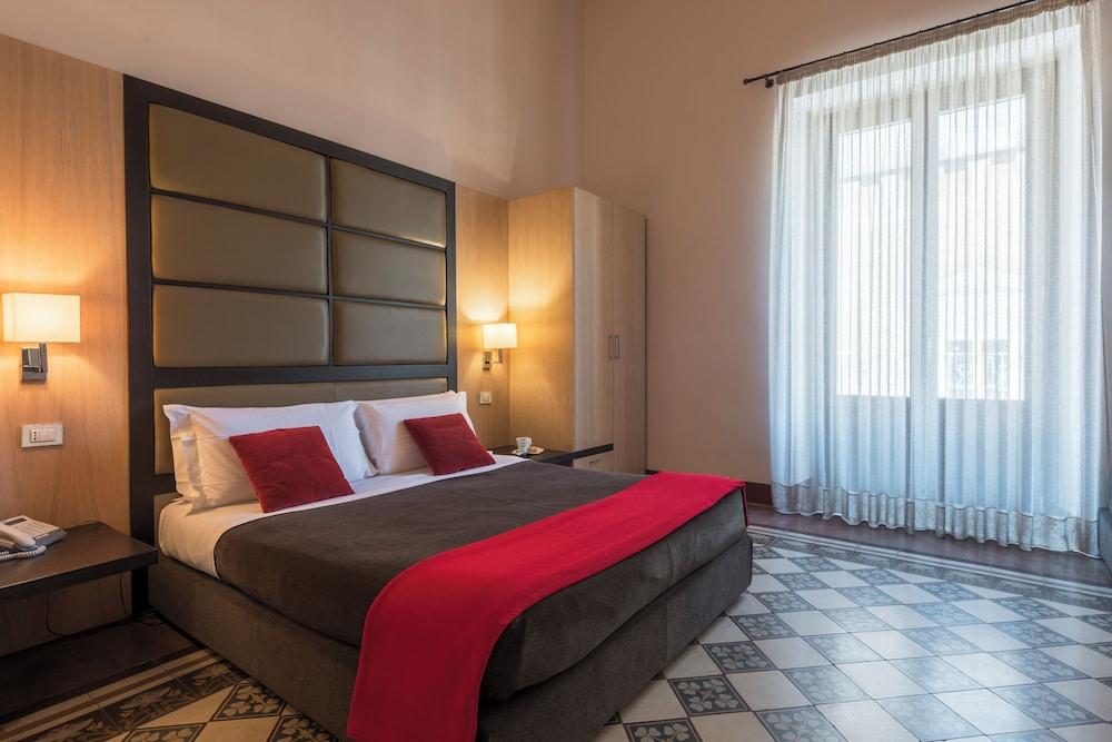 Vittorio Veneto Hotel