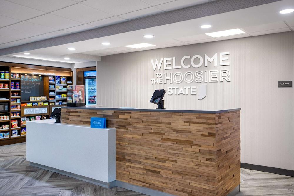 Hampton Inn & Suites Muncie