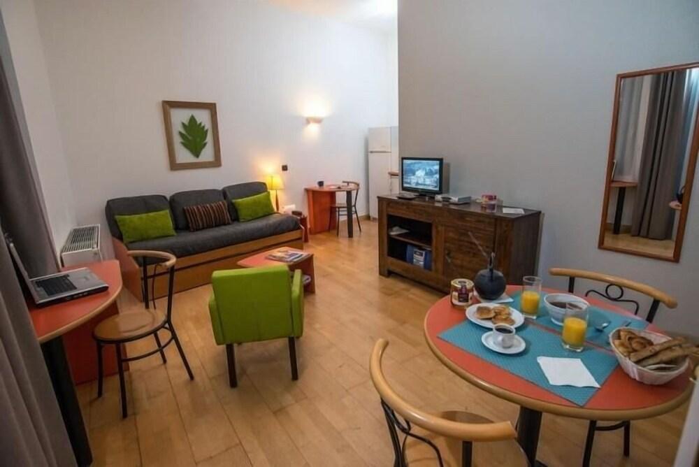 Apparthôtel Privilodges Grenoble Chateau Perrin