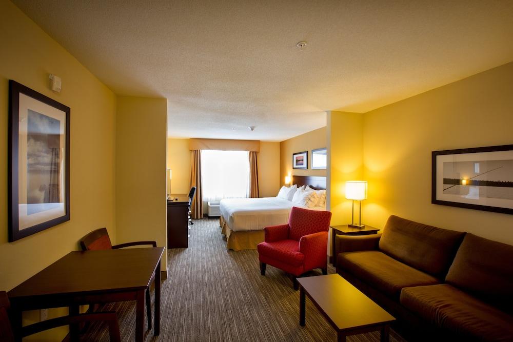 Holiday Inn Express Stellarton by IHG