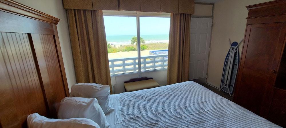 Twilight Surf Hotel Ocean Front