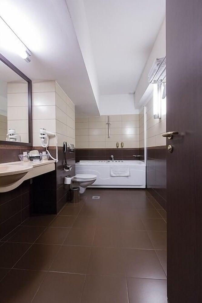 Ramada by Wyndham Iasi City Centre