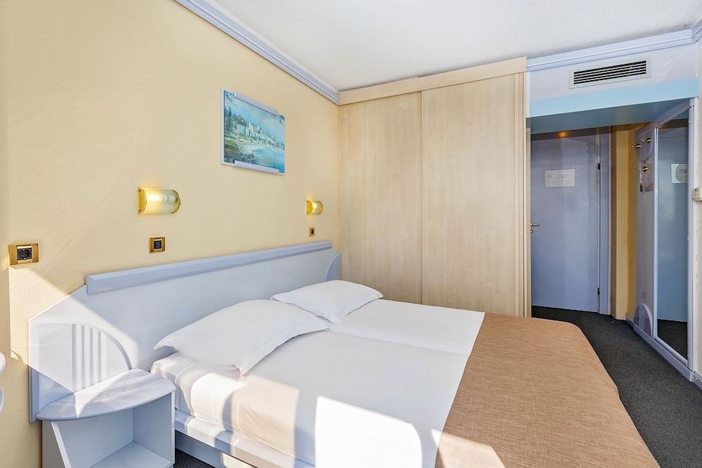 Hotel Plavi Plava Laguna