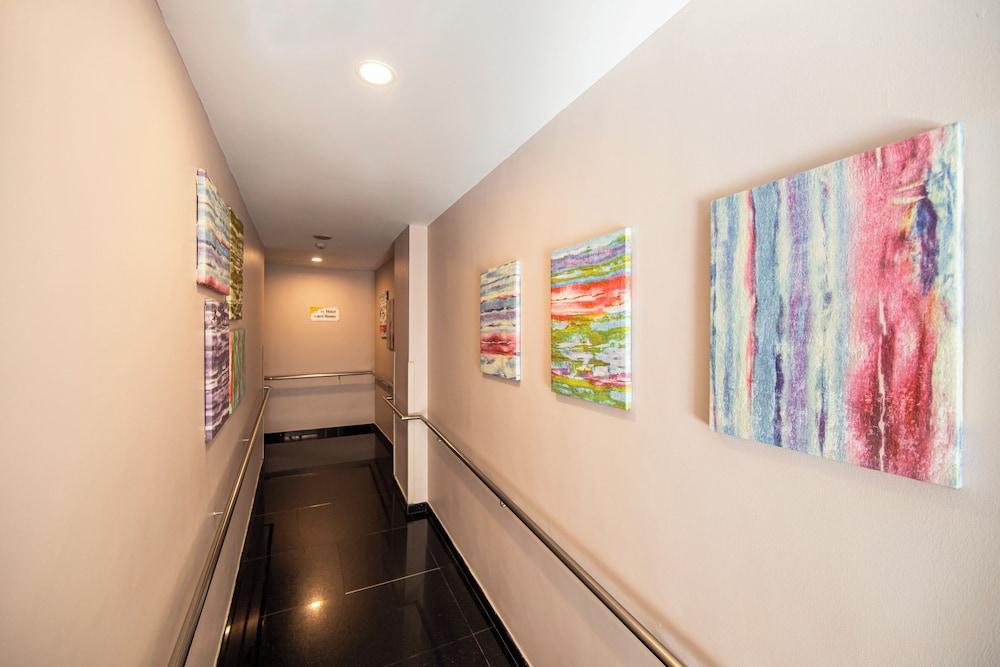 Fragrance Hotel - Oasis