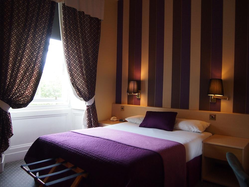 Edinburgh Thistle Hotel