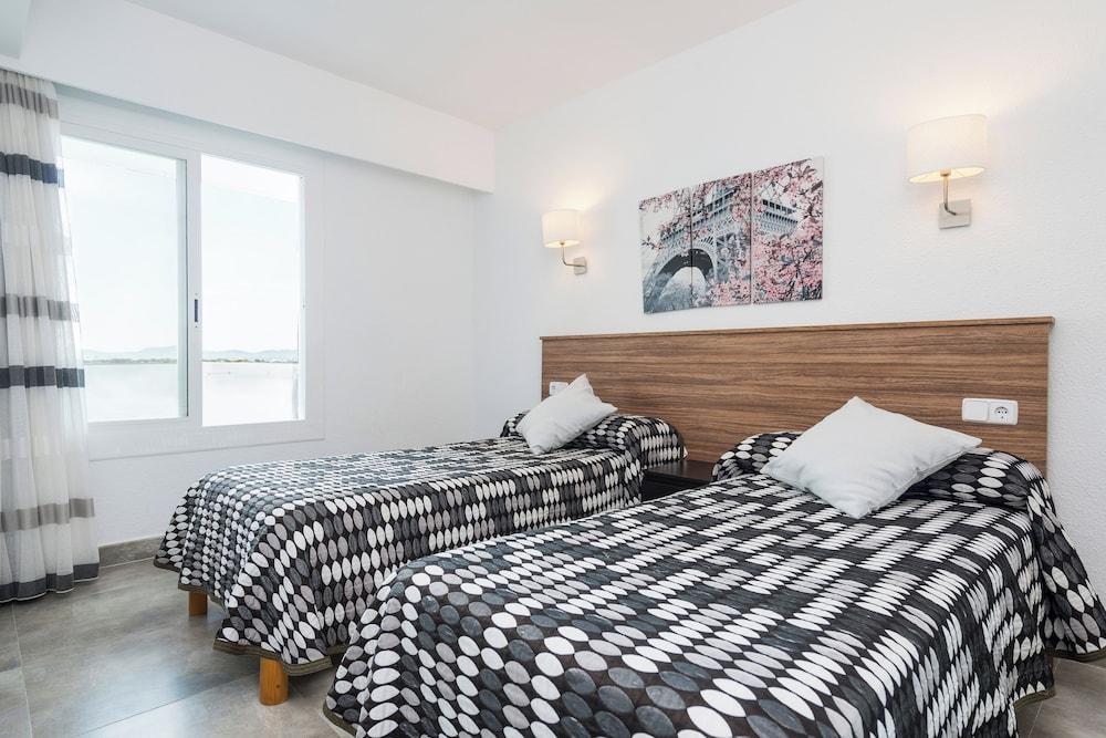 Apartamentos Siesta I