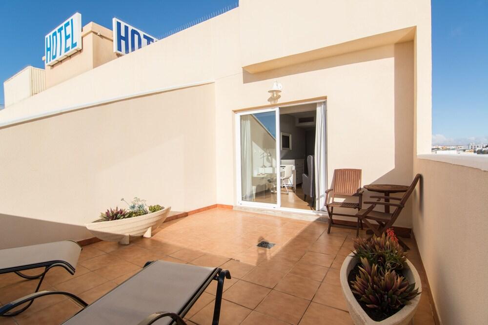 JM Puerto Del Rosario