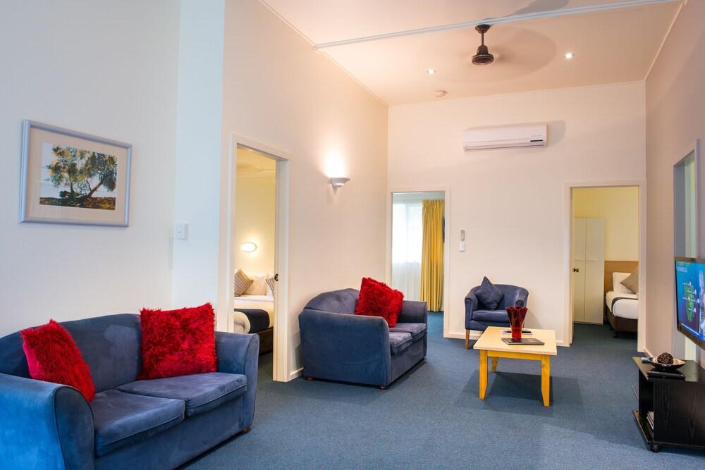 Pacific Palms Resort