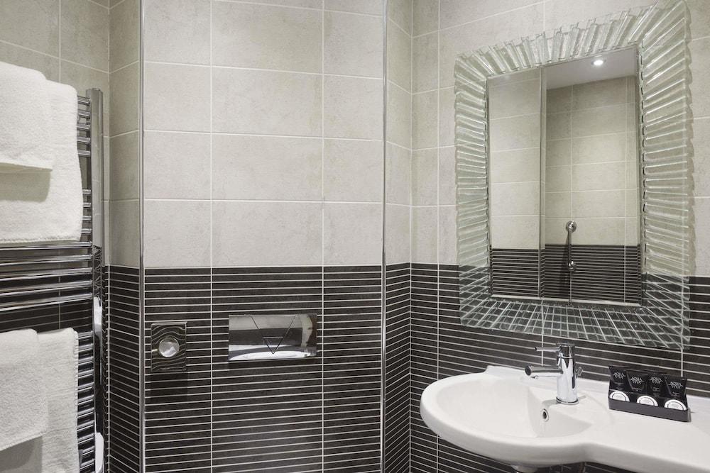 Ramada by Wyndham Oldbury Birmingham