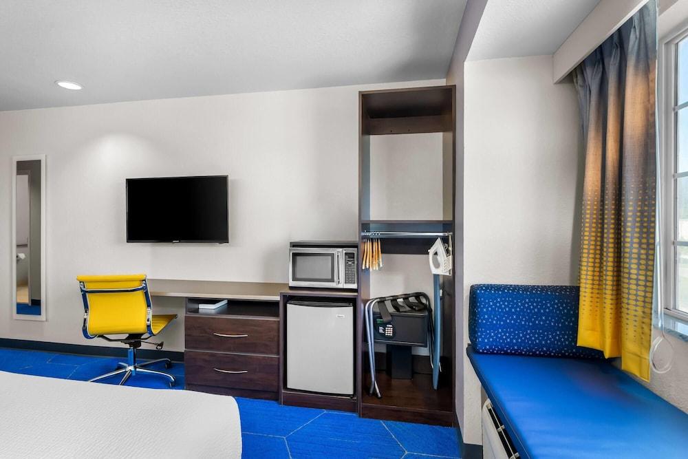 Microtel Inn & Suites by Wyndham Conway