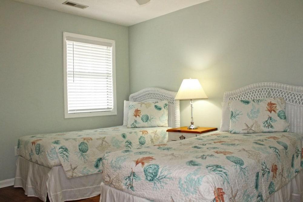 River Oaks by Palmetto Vacations