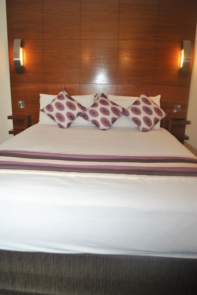 Legacy Preston International Hotel