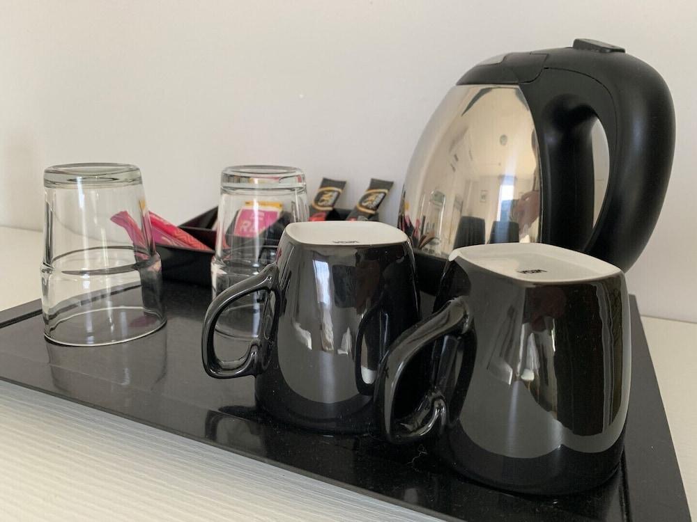 Hotel Restaurant Le Gardon - Pont du Gard