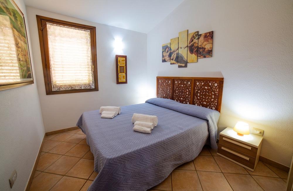 Villaggio Porto Corallo