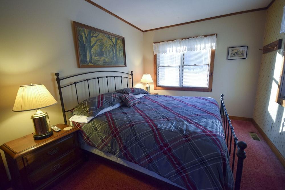 Stowe Cabins in the Woods