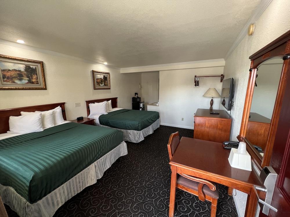 Americas Best Value Inn Hanford