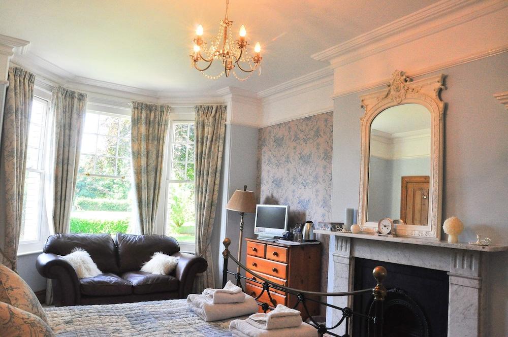 Oaklands Bed & Breakfast - B&B