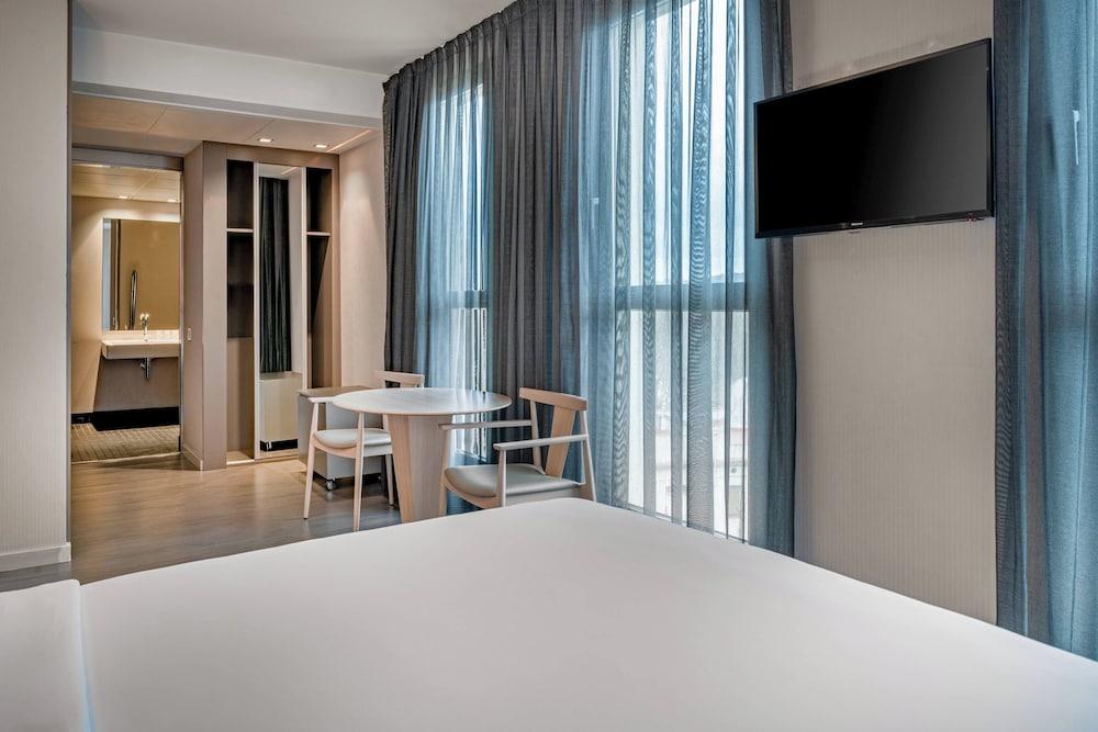 AC Hotel Sants by Marriott