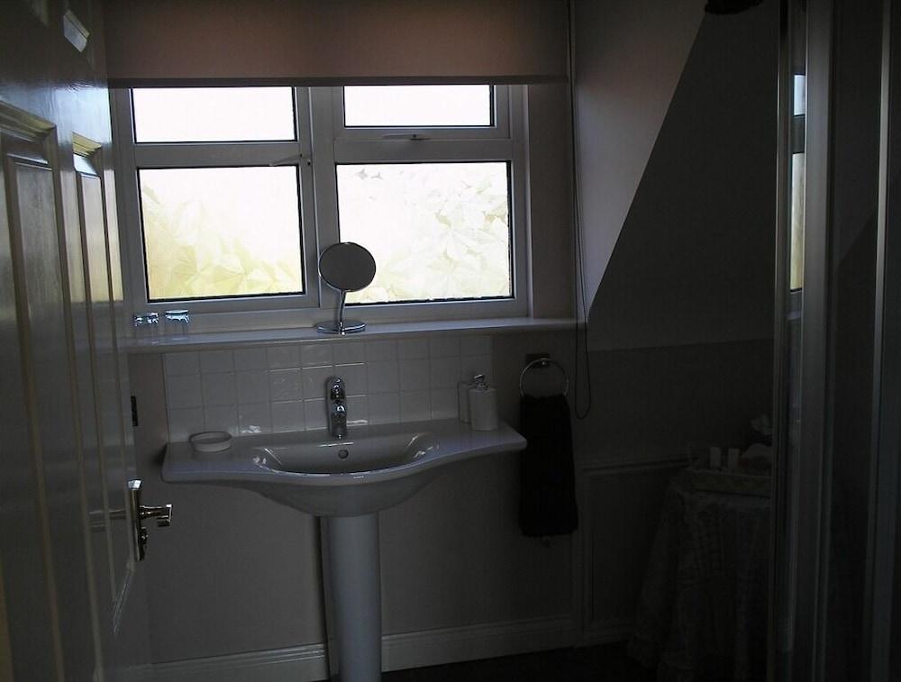 Roseville Bed & Breakfast