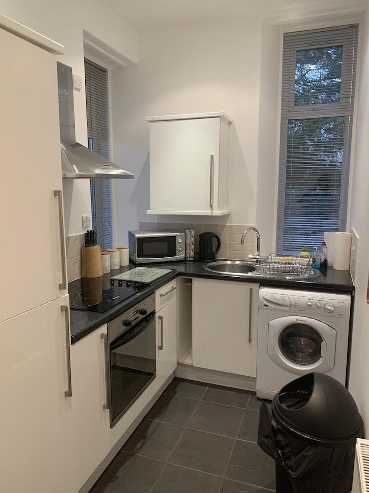 Aberdeen Serviced Apartments - The Lodge