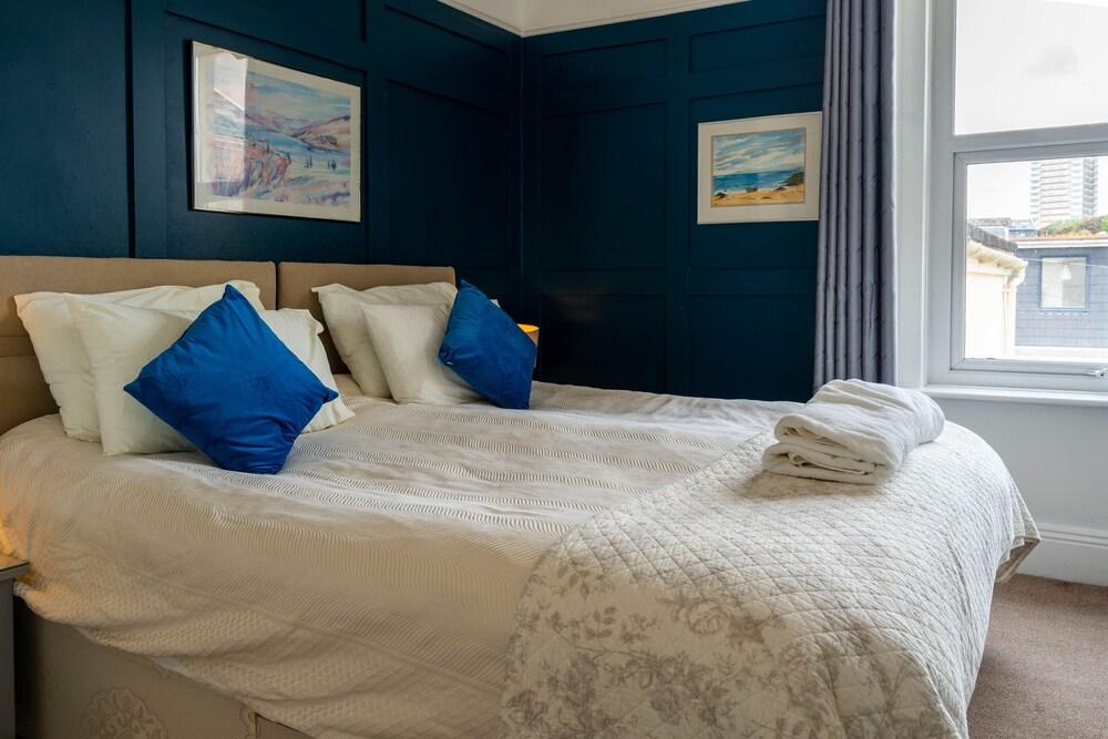 Sea Breezes Guest House