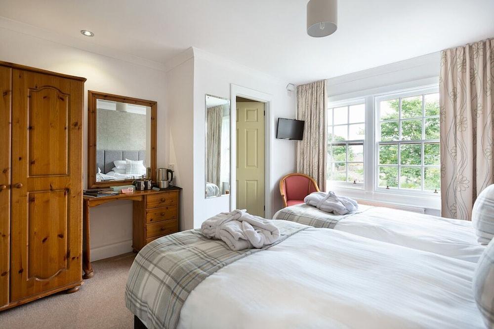 Dornoch Castle Hotel