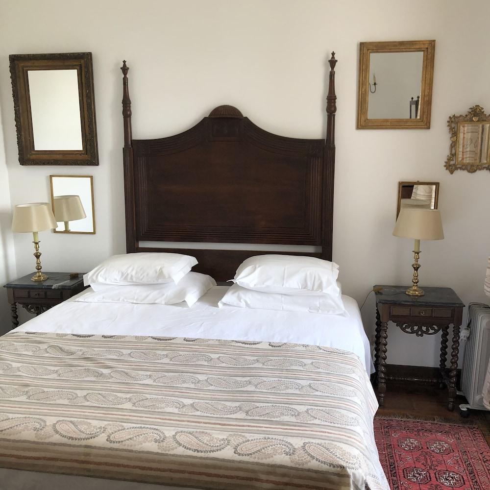 Casa das Torres de Oliveira