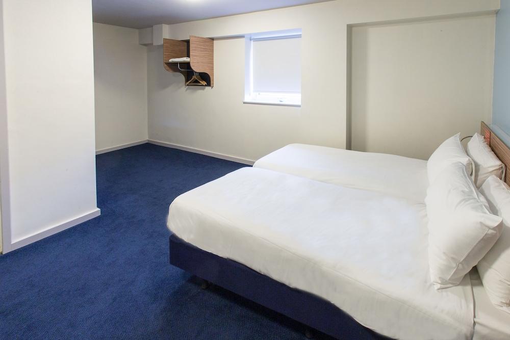 Redwings Lodge Wolverhampton