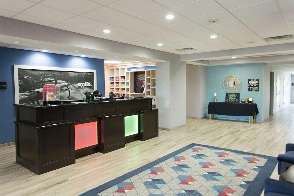 Hampton Inn & Suites Ankeny