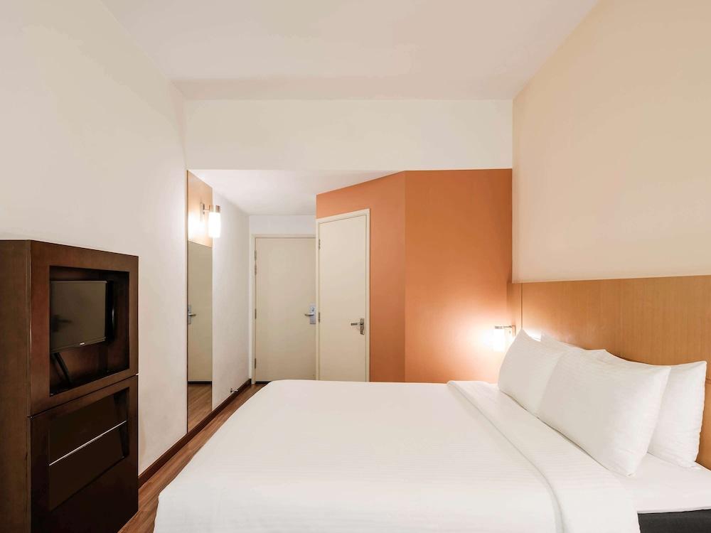 ibis Singapore On Bencoolen