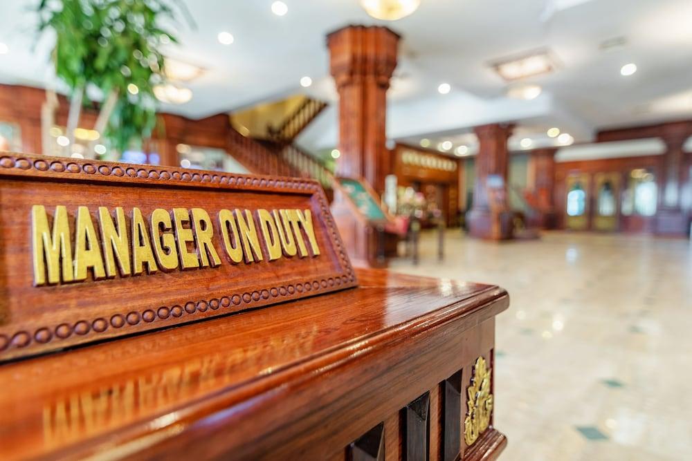 Empress Angkor Resort & Spa