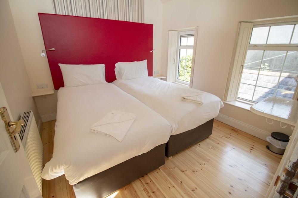 Bella Vista Hotel & Self Catering Suites